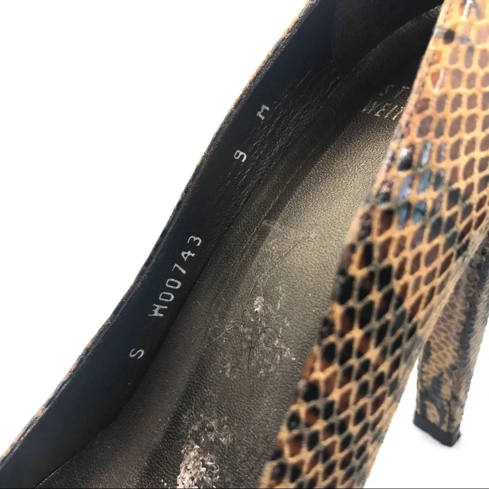 STUART WEITZMAN BROWN & BLACK LEATHER ANIMAL PRINT SNAKESKIN EMBOSSED HEELS (9)